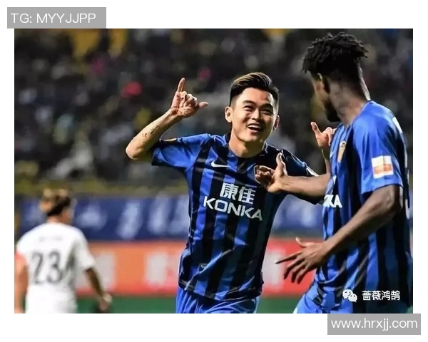 足球明星孙新明与女友甜蜜生活揭秘引发网友热议